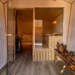 Kaszuby Wczasy U Danusi Sauna I Bania 롯지 Lipusz