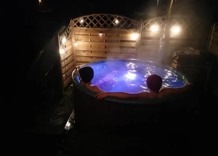 Kaszuby Wczasy U Danusi Sauna I Bania 롯지 *